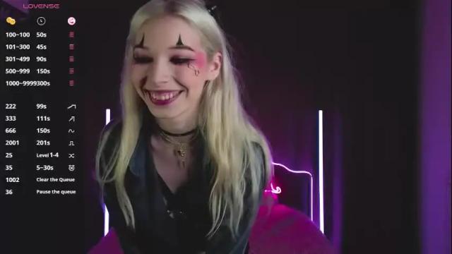 Image 4 of monahase Stream on Chaturbate on 3 months ago