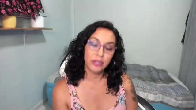 Image 3 of monalisa_melrose Stream on Chaturbate on 20 months ago