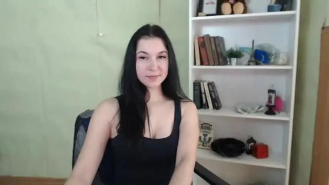 Image 10 of monaloveli Stream on Chaturbate on 15 months ago