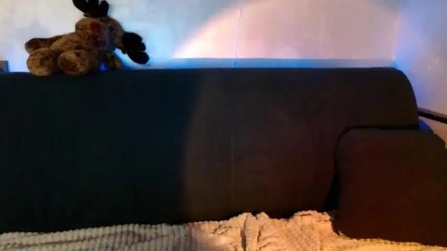 Image 10 of moni_chka Stream on Chaturbate on 13 months ago