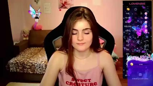 Image 4 of monica_almond Stream on Chaturbate on 15 months ago