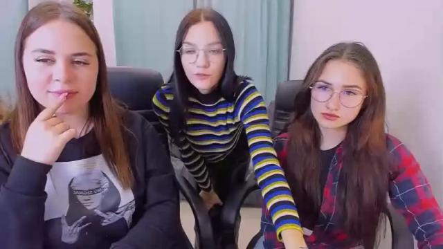 Thumbnail 2, monica_cream1's Stream at Chaturbate, 20 months ago