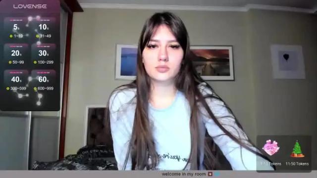 Image 2 of monica_mills Stream on Chaturbate on 21 months ago