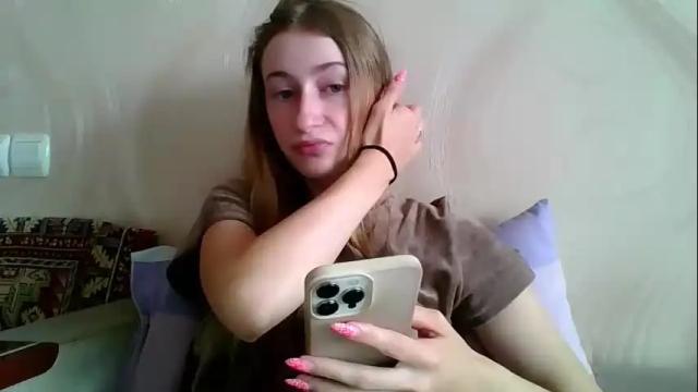 Image 6 of monica_tamayo Stream on Chaturbate on 3 months ago