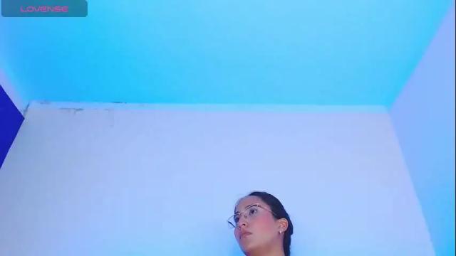 Image 2 of monica_walkert Stream on Chaturbate on 3 months ago