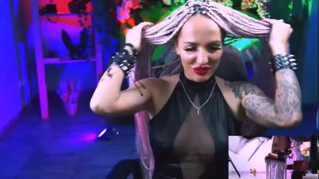 Image 8 of monicamaxwel Stream on Chaturbate on 1 month ago