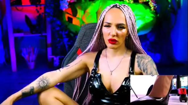 Image 11 of monicamaxwel Stream on Chaturbate on 1 month ago