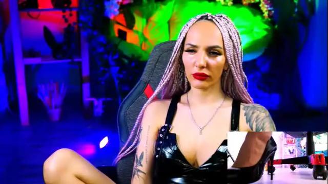 Image 7 of monicamaxwel Stream on Chaturbate on 1 month ago