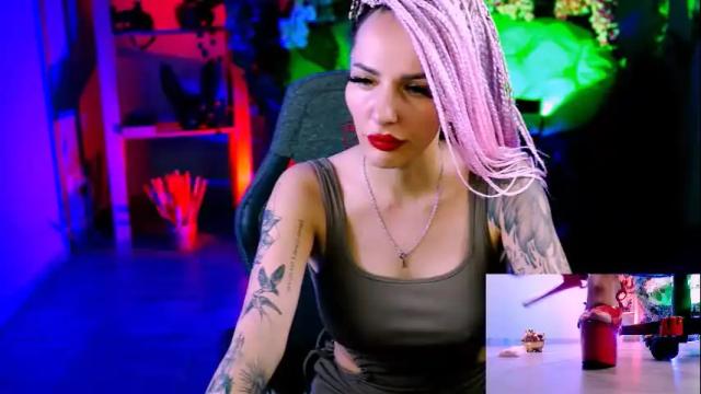Image 2 of monicamaxwel Stream on Chaturbate on 17 days ago