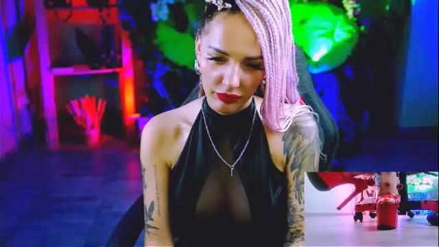 Image 11 of monicamaxwel Stream on Chaturbate on 3 days ago