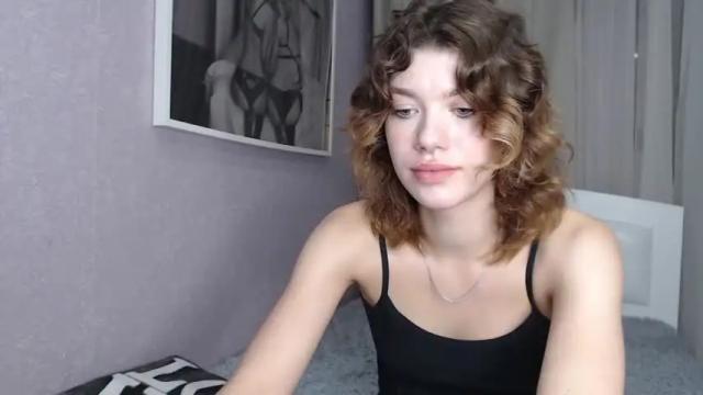 Image 4 of monicamoor_ Stream on Chaturbate on 20 months ago