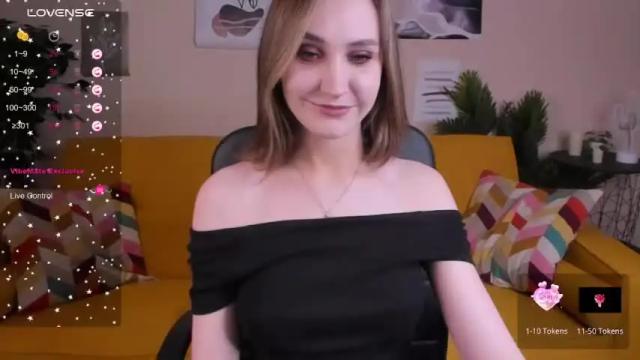 Thumbnail 1, monicanavedo's Stream at Chaturbate, 19 months ago