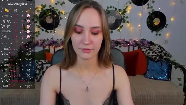 Image 10 of monicanavedo Stream on Chaturbate on 18 months ago