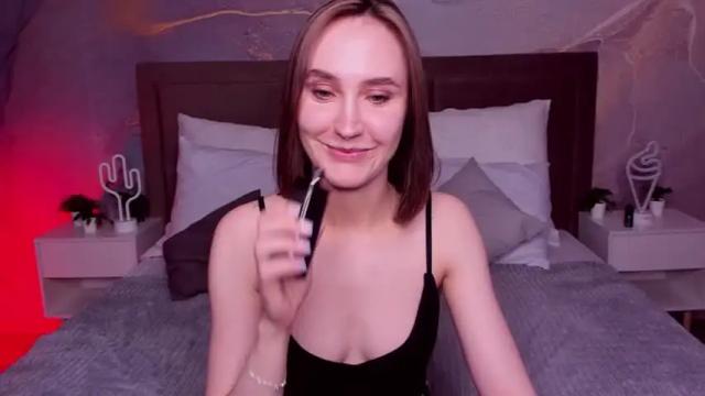 Image 12 of monicanavedo Stream on Chaturbate on 16 months ago