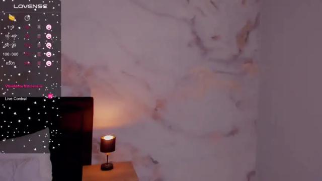 Image 12 of monicanavedo Stream on Chaturbate on 15 months ago