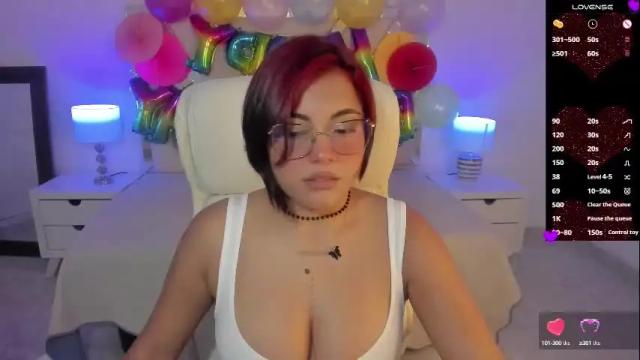 Image 4 of monielodge Stream on Chaturbate on 1 month ago