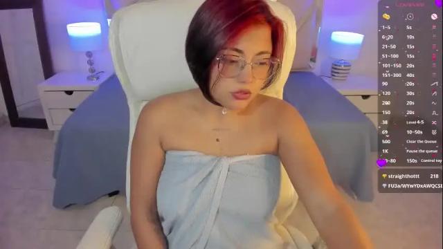 Image 4 of monielodge Stream on Chaturbate on 1 month ago