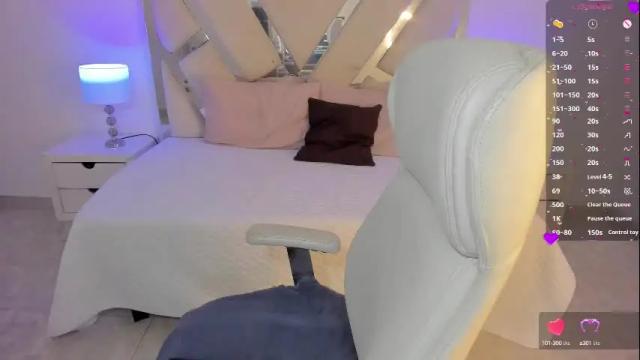 Image 10 of monielodge Stream on Chaturbate on 28 days ago