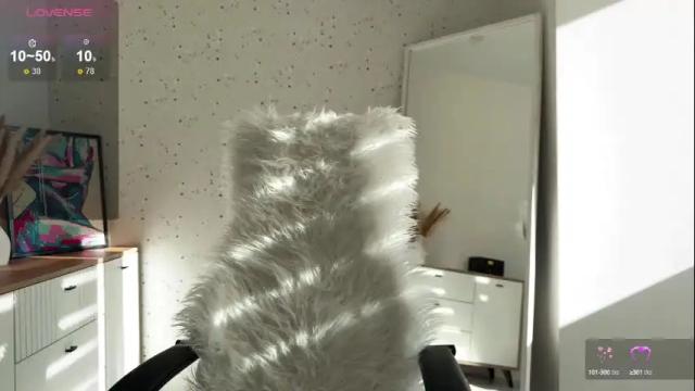 Image 3 of monika_reed1 Stream on Chaturbate on 1 month ago