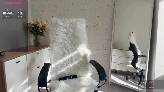 Image 3 of monika_reed1 Stream on Chaturbate on 2 days ago