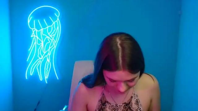 Image 6 of monika_youu Stream on Chaturbate on 14 months ago