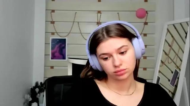 Image 3 of monika_youu Stream on Chaturbate on 21 days ago