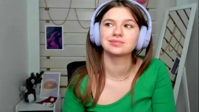 Image 12 of monika_youu Stream on Chaturbate on 20 days ago