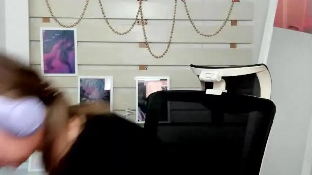 Image 3 of monika_youu Stream on Chaturbate on 15 days ago