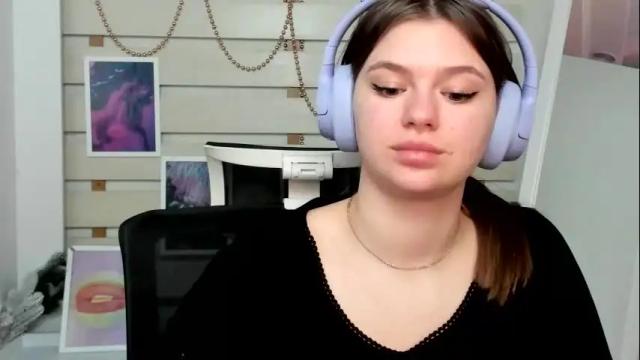 Image 8 of monika_youu Stream on Chaturbate on 15 days ago