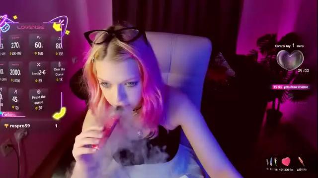 Image 6 of monikamayson Stream on Chaturbate on 15 days ago