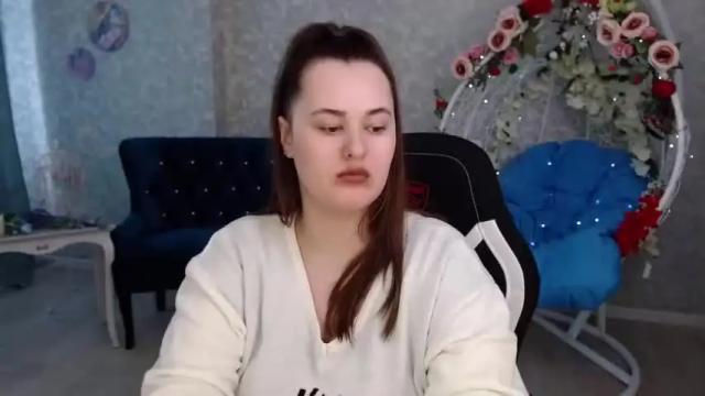 Image 4 of monikavaladi Stream on Chaturbate on 13 months ago