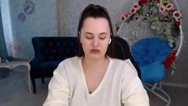 Image 6 of monikavaladi Stream on Chaturbate on 13 months ago