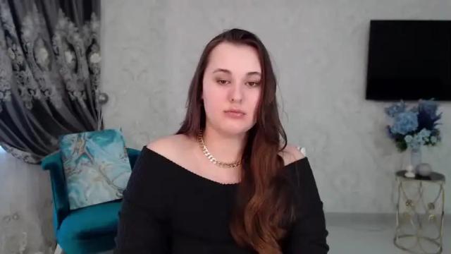 Image 11 of monikavaladi Stream on Chaturbate on 13 months ago