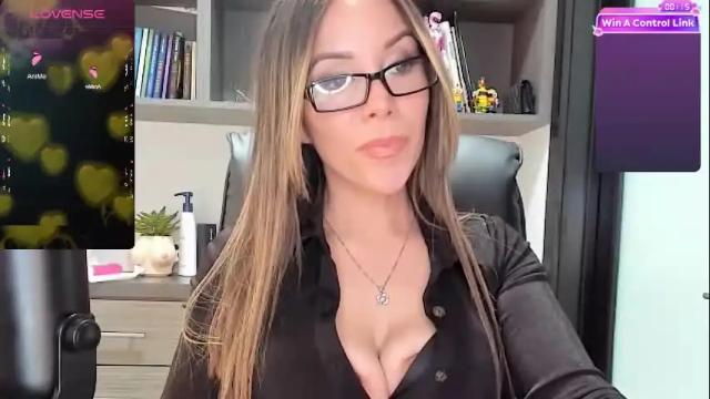 Image 10 of monilee69 Stream on Chaturbate on 1 month ago