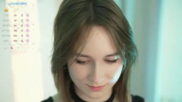 Image 2 of monimauve_ Stream on Chaturbate on 17 months ago