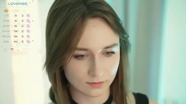 Image 3 of monimauve_ Stream on Chaturbate on 17 months ago