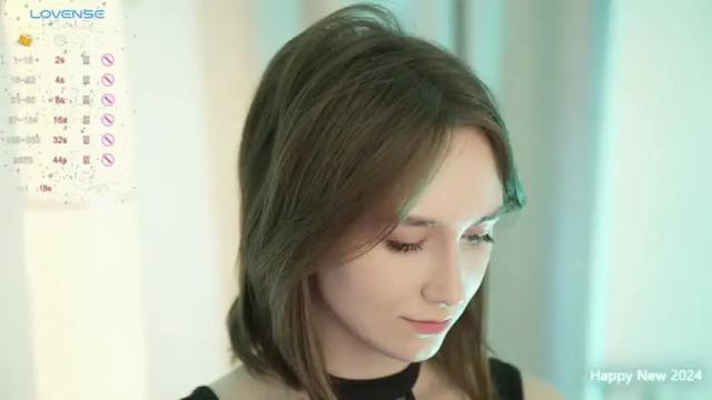 Image 4 of monimauve_ Stream on Chaturbate on 17 months ago