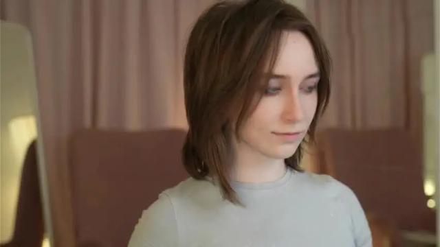 Image 7 of monimauve_ Stream on Chaturbate on 16 months ago