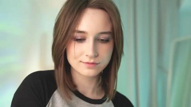 Image 3 of monimauve_ Stream on Chaturbate on 16 months ago