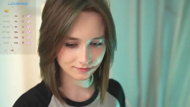 Image 7 of monimauve_ Stream on Chaturbate on 16 months ago