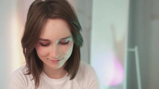 Image 8 of monimauve_ Stream on Chaturbate on 16 months ago