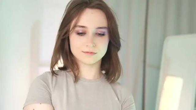 Image 11 of monimauve_ Stream on Chaturbate on 16 months ago