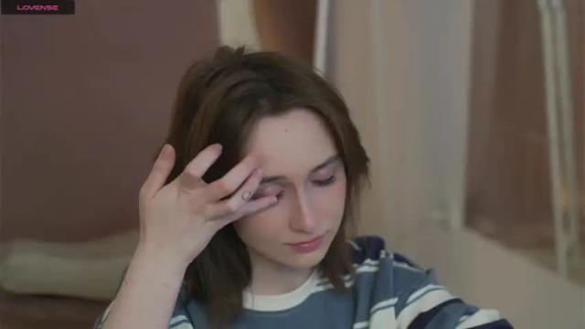 Image 3 of monimauve_ Stream on Chaturbate on 16 months ago