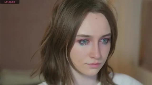 Image 2 of monimauve_ Stream on Chaturbate on 16 months ago
