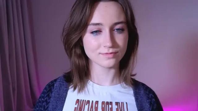 Image 3 of monimauve_ Stream on Chaturbate on 20 months ago