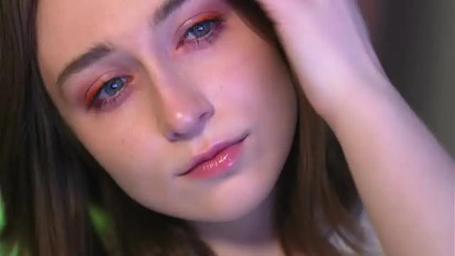 Image 4 of monimauve_ Stream on Chaturbate on 15 months ago