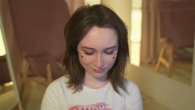 Image 11 of monimauve_ Stream on Chaturbate on 15 months ago