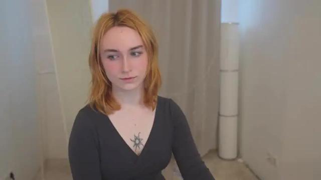 Image 2 of monimauve_ Stream on Chaturbate on 13 months ago