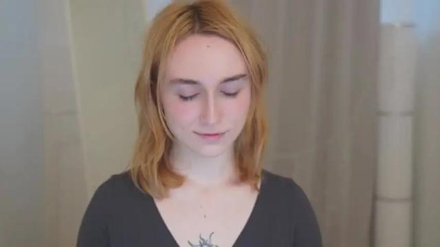 Image 7 of monimauve_ Stream on Chaturbate on 13 months ago