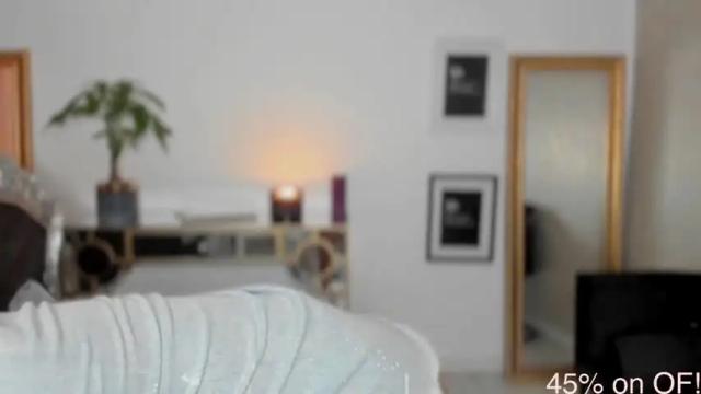 Image 7 of moniqueeass Stream on Chaturbate on 3 months ago
